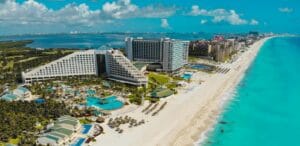 Cancun Tours aerial view of people on beach during daytime