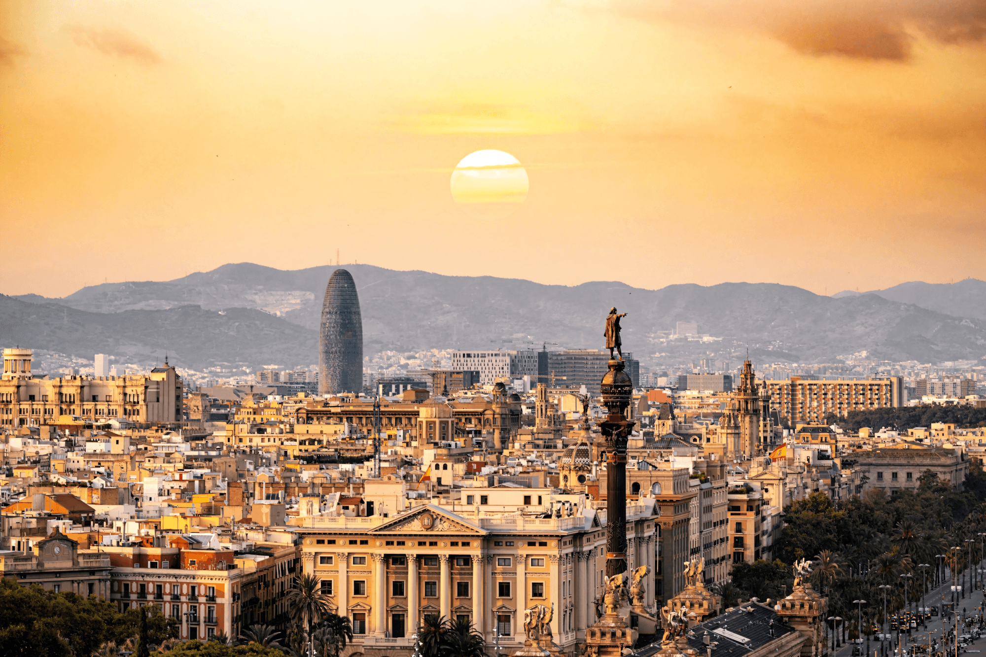 Barcelona Tours: Gaudí Wonders, Tapas Trails & City Views