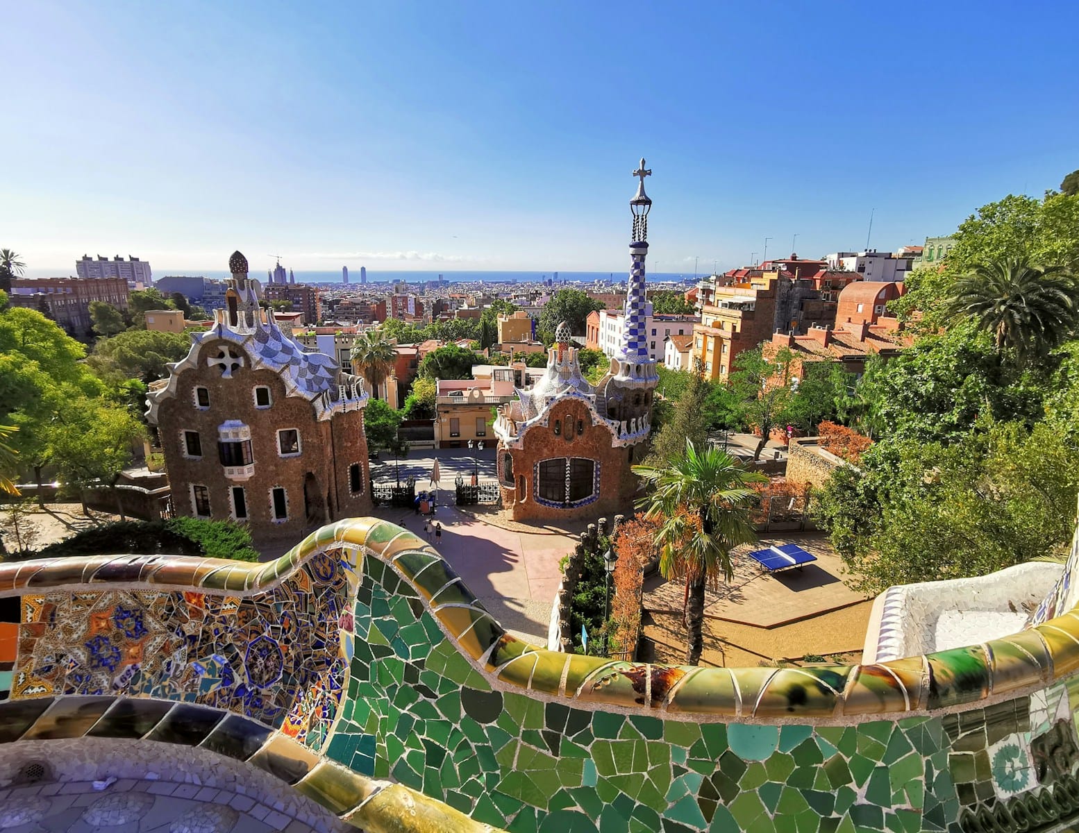 Barcelona, Espagne aerial view of city buildings during daytime