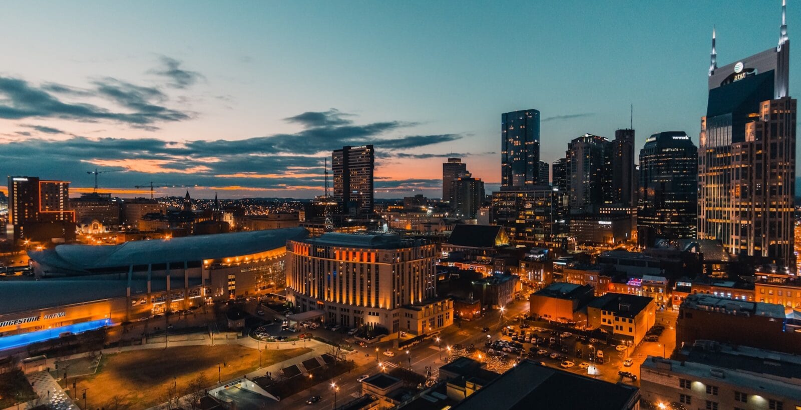 nashville travel guide city lights during dawn