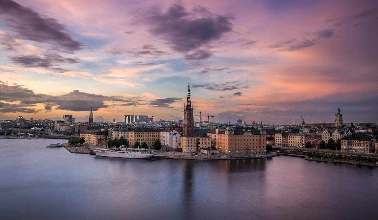 Sweden Travel Guide photo of brown high-rise building