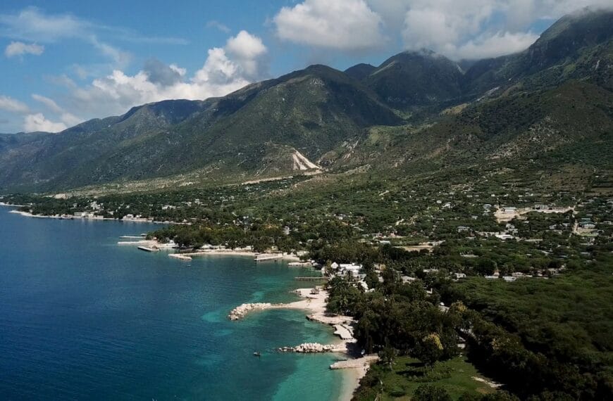 Haiti Tours town at the foot of mountain by the sea