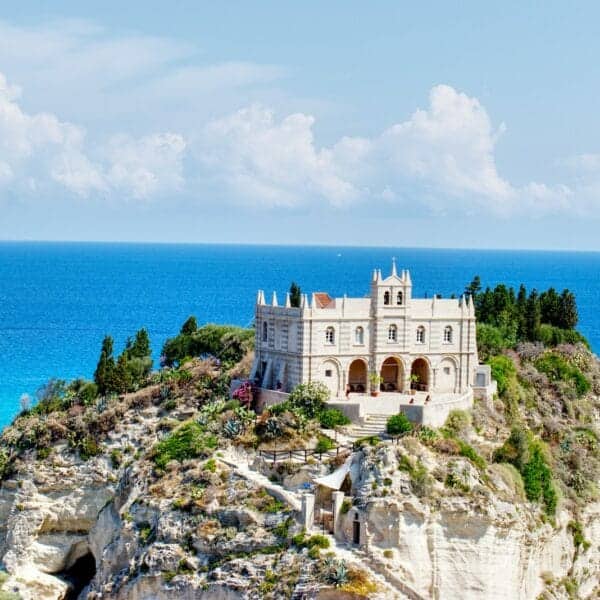 Tropea Tours: Calabria’s Clifftop Gem Awaits You