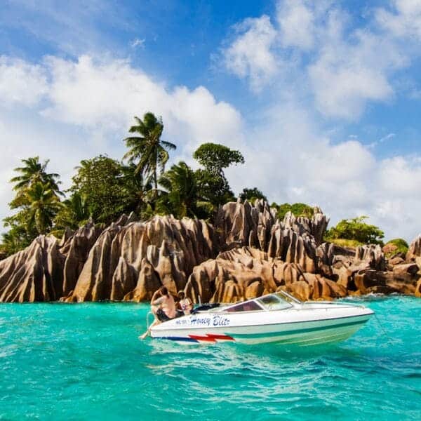 Seychelles Tours – Island Hopping, Wildlife, and Beach Adventures