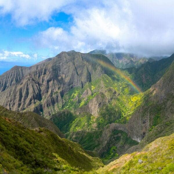 Maui Travel Guide: Beaches, Volcanoes & Hana Highway