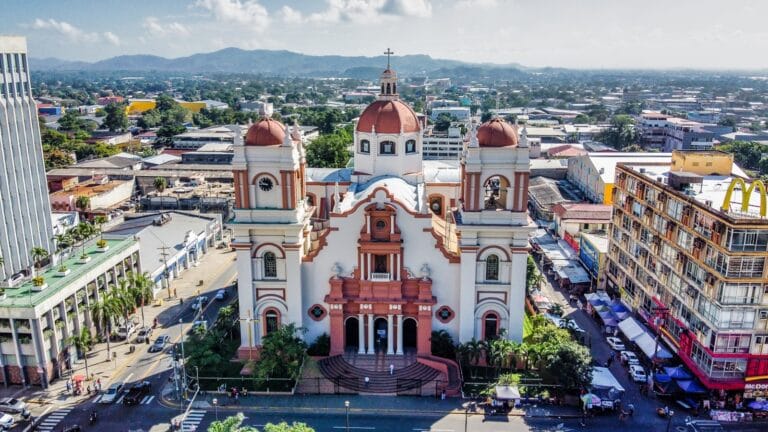 Honduras Travel Guide white and brown concrete building