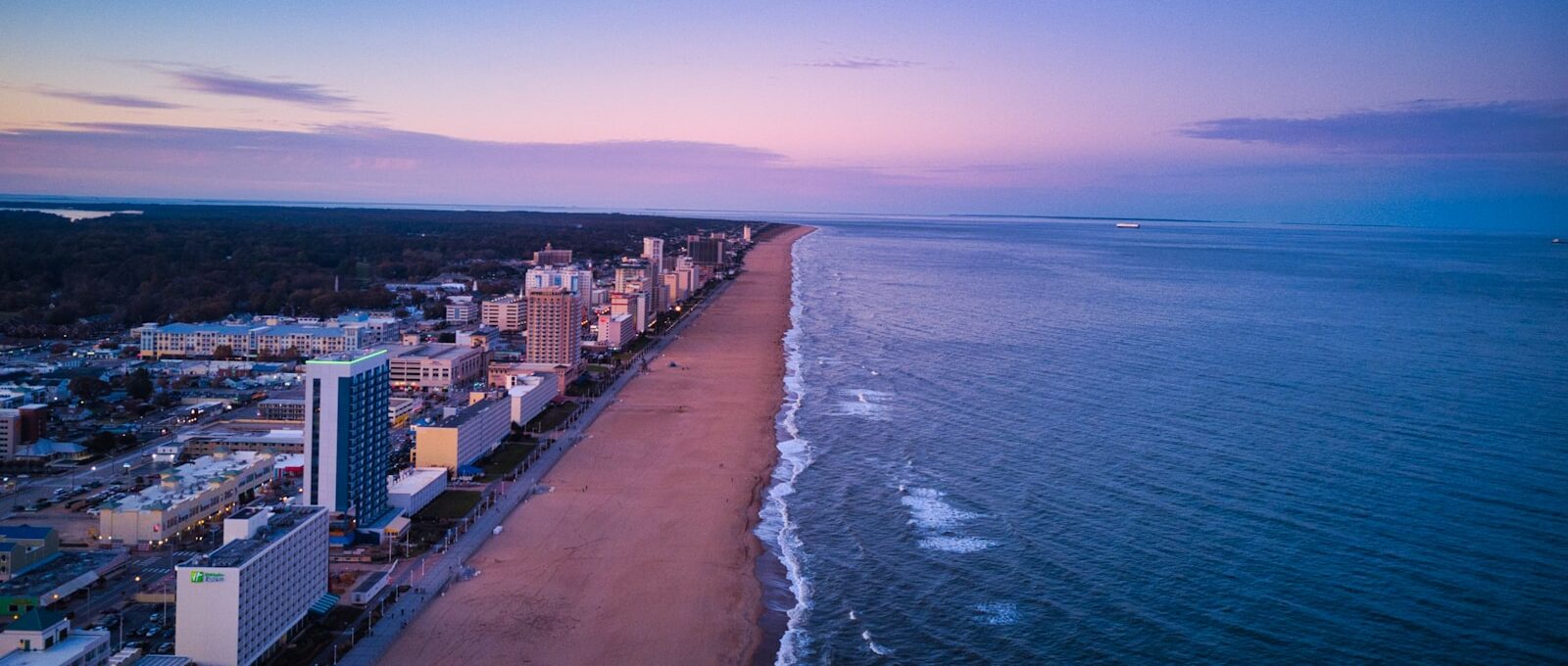 Virginia Travel Guide seashore skyline scenery