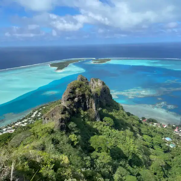 Tahiti Travel by Season, Region, and Routing