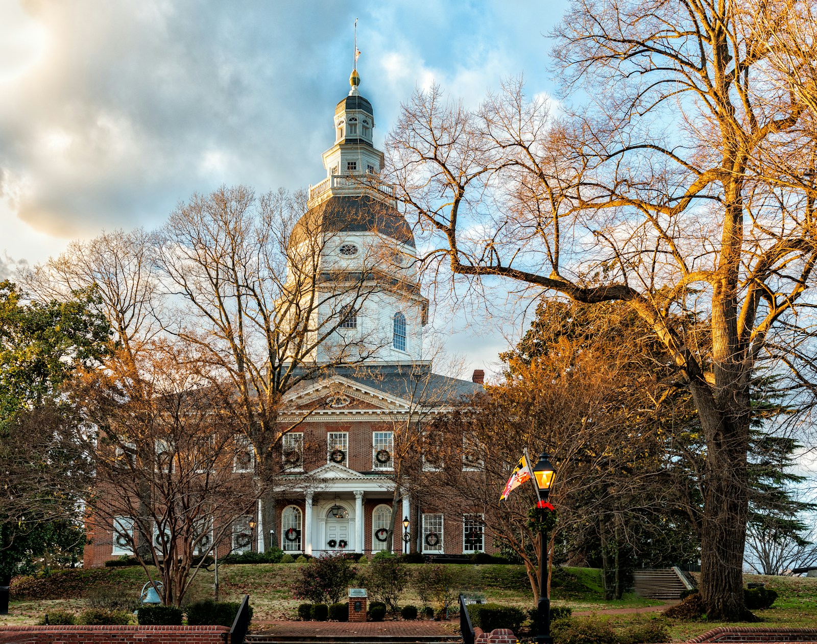 Annapolis Travel Guide with Area Planning