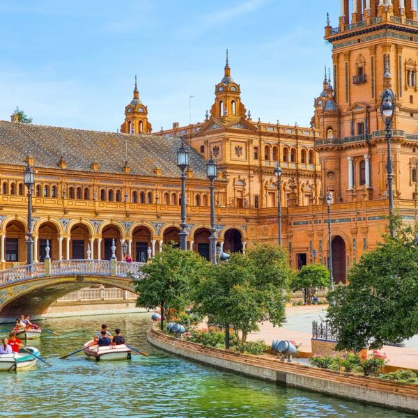 Spain Tours and Day Trips for Every Type of Traveler